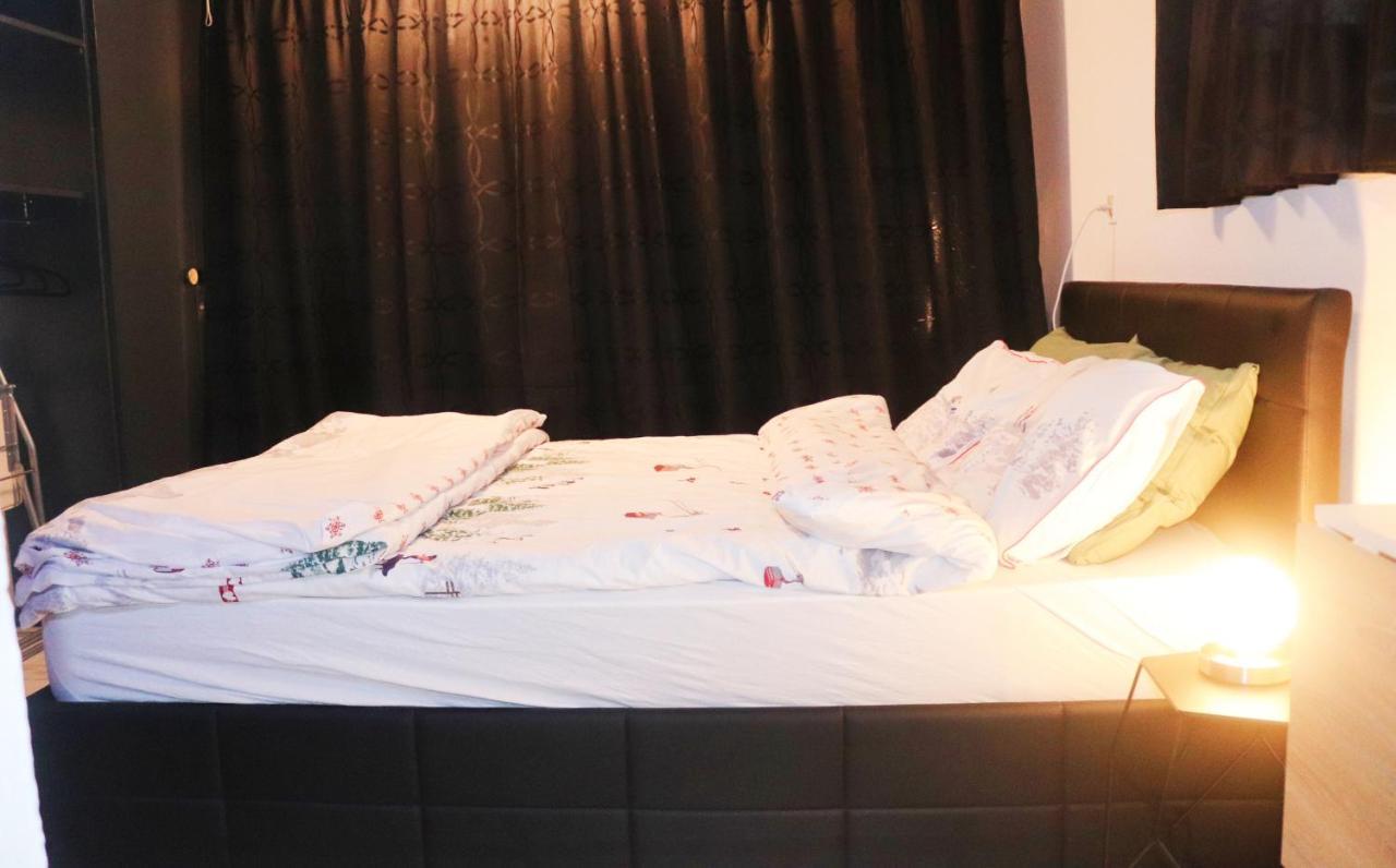 La Lapia Apartment Monthey Luaran gambar