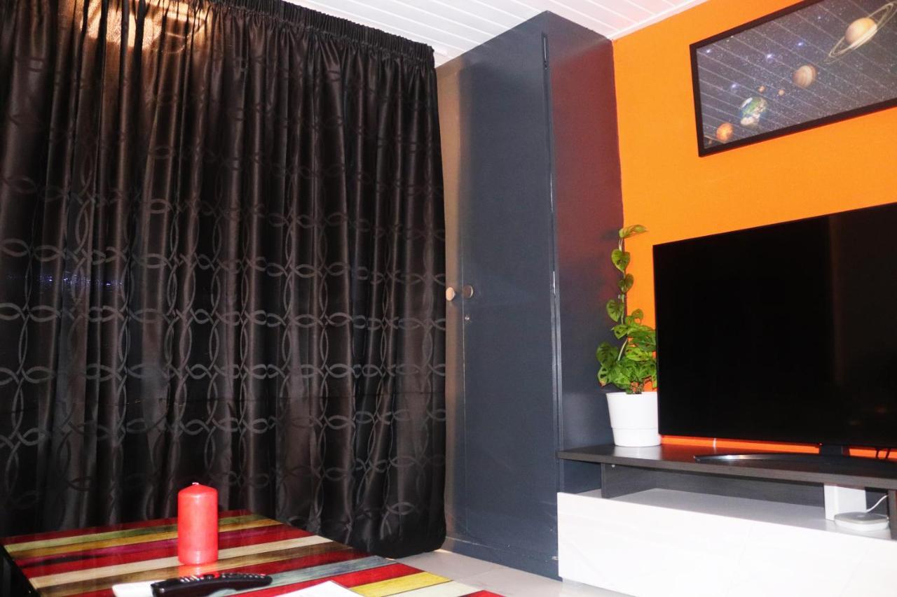 La Lapia Apartment Monthey Luaran gambar