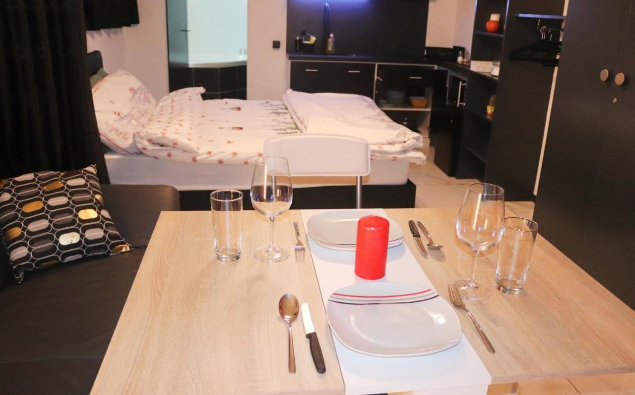 La Lapia Apartment Monthey Luaran gambar