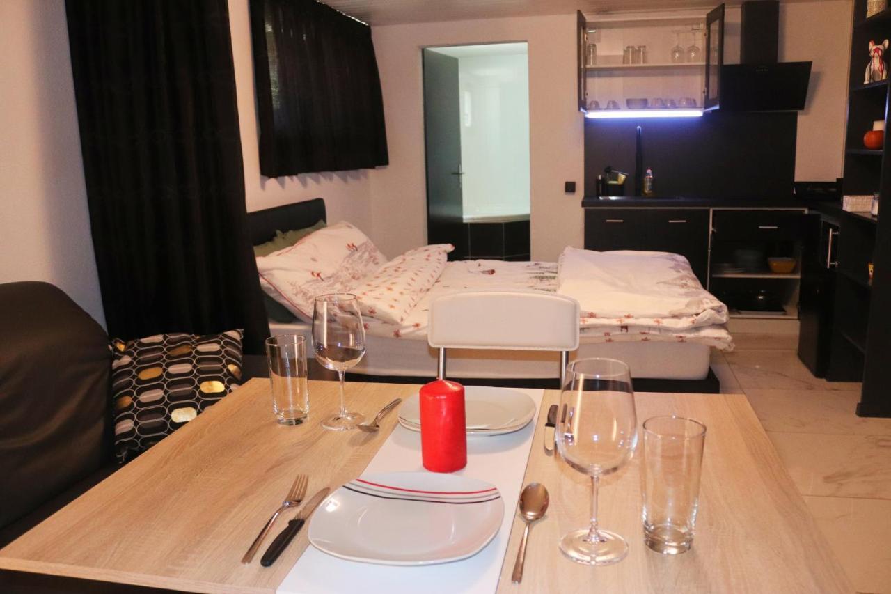 La Lapia Apartment Monthey Luaran gambar